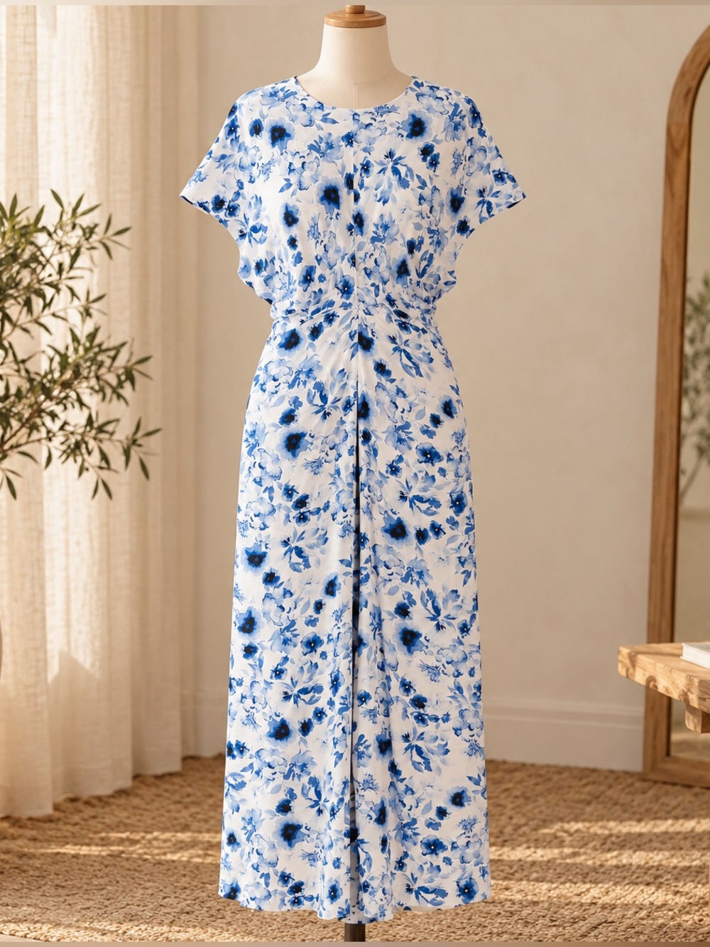 H&M Blue Floral Women's Long Dress - Relaxed Fit